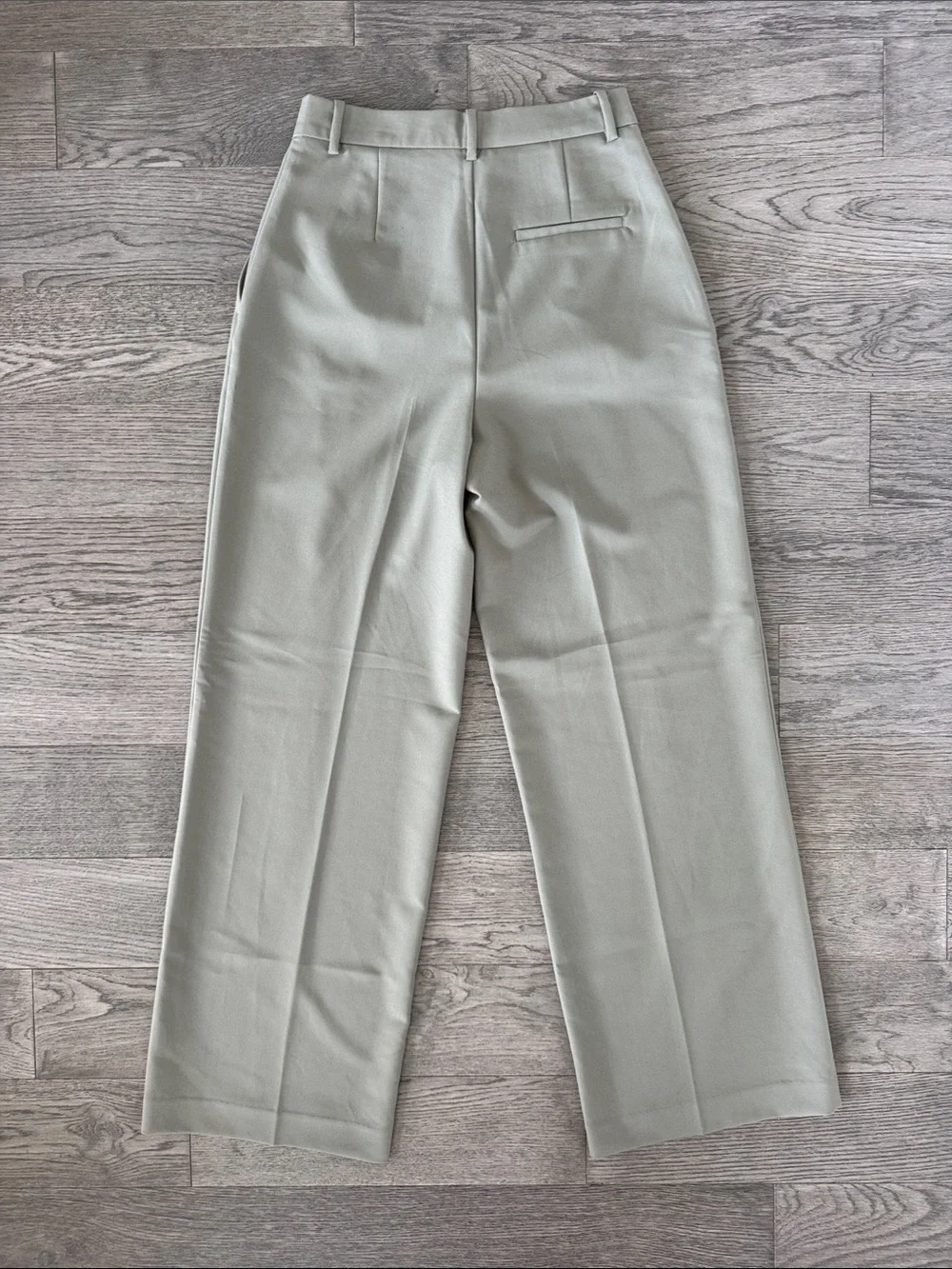 🌼Zara🌼 Olive Green High-Rise Trousers, Size M